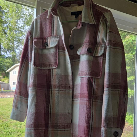 Forever 21 Jackets & Blazers - Plaid Women's Jacket by Urban Republic - Pink and White